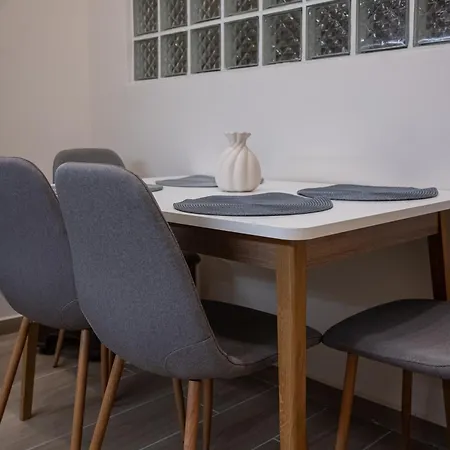 Virginia Luxury By Sweet 아파트 *